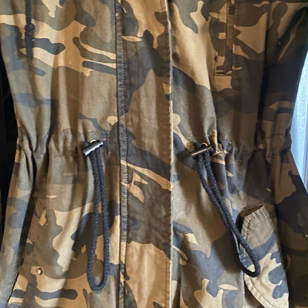 Super Cute Camo Jacket - image 6